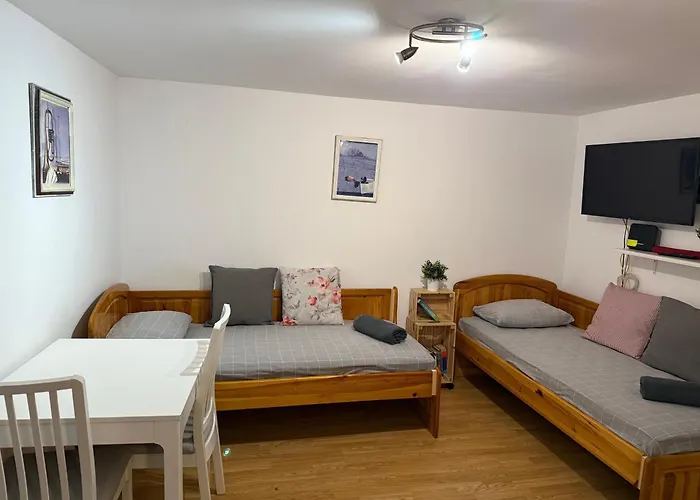 Appartamento Peaceful Riverside With Private Garden Center Parking *